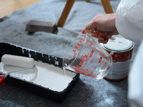 thinning latex paint water base
