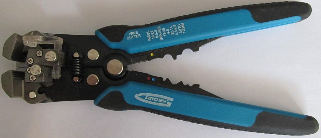 automatic wire stripper