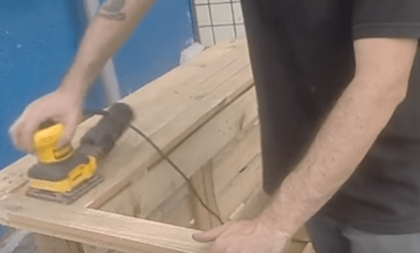 How To Make A Bar From Pallets